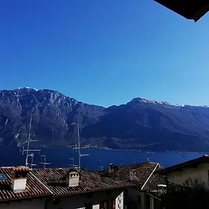  Apartment Casa Maria Lafinestrasulgarda