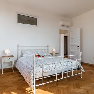 Tower 13th Floor Apartment Padua